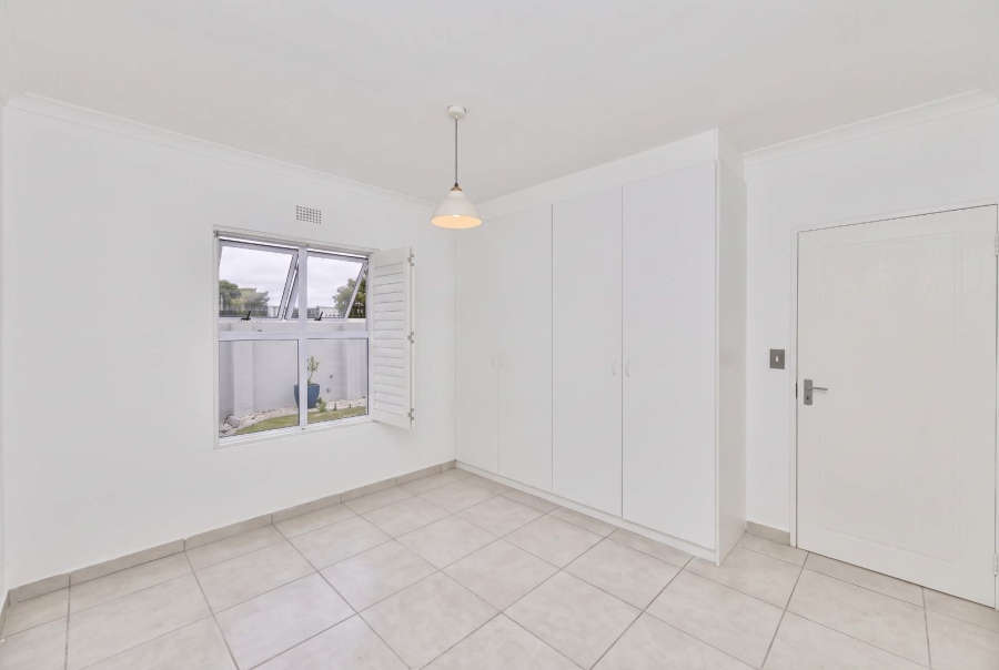 To Let 3 Bedroom Property for Rent in Sunningdale Western Cape